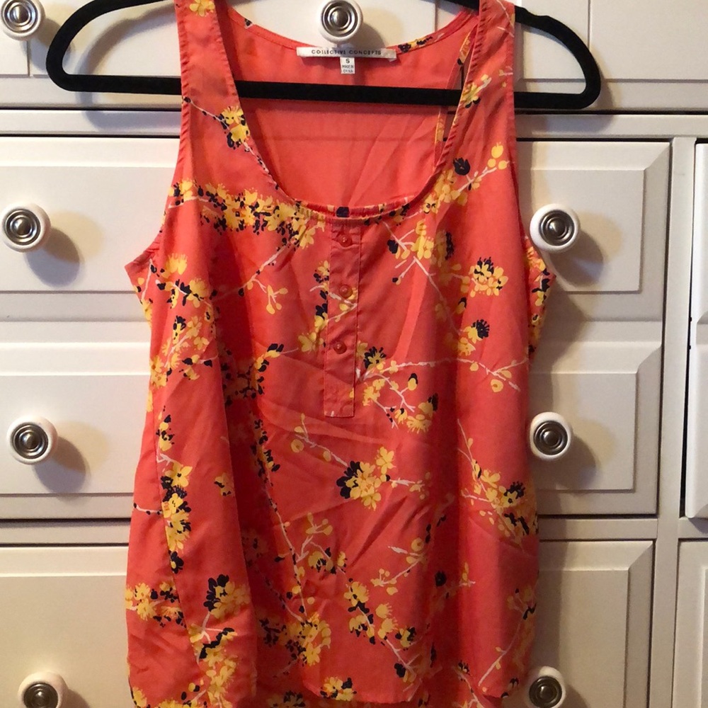 Coral floral tank top